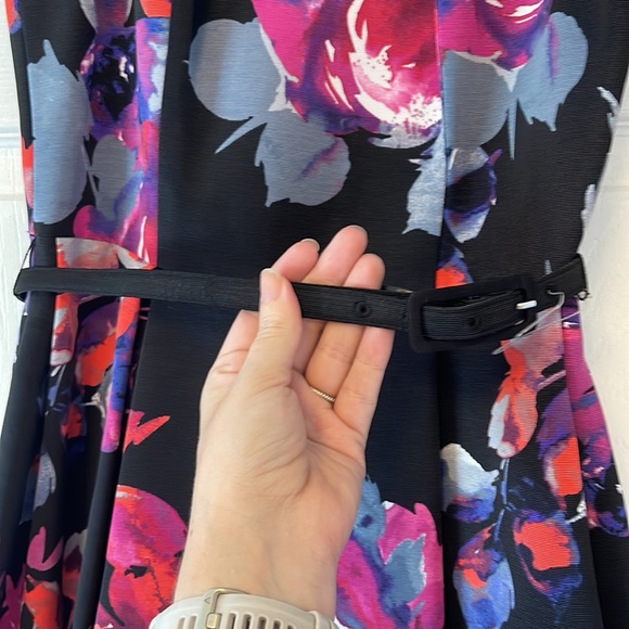 NWOT Vince Camuto | Floral Hi-Low Cocktail Dress | Sz 2 - Picture 2 of 4